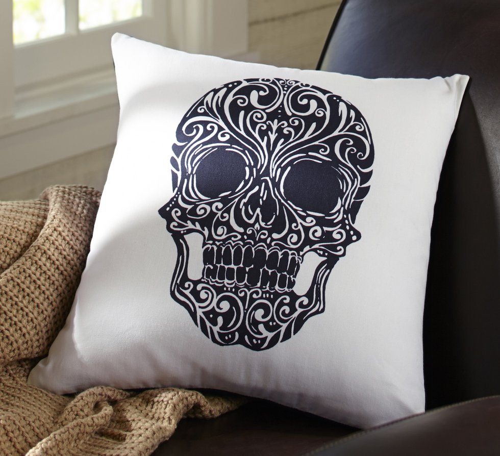 Day-of-the-Dead-Pillow-Cover.jpe