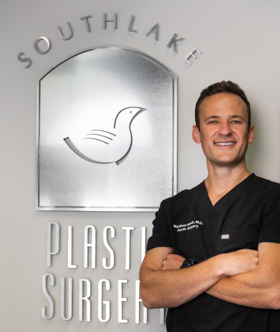 Southlake Plastic Surgery - Dr. Novak Headshots w- Sign -2942.jpg