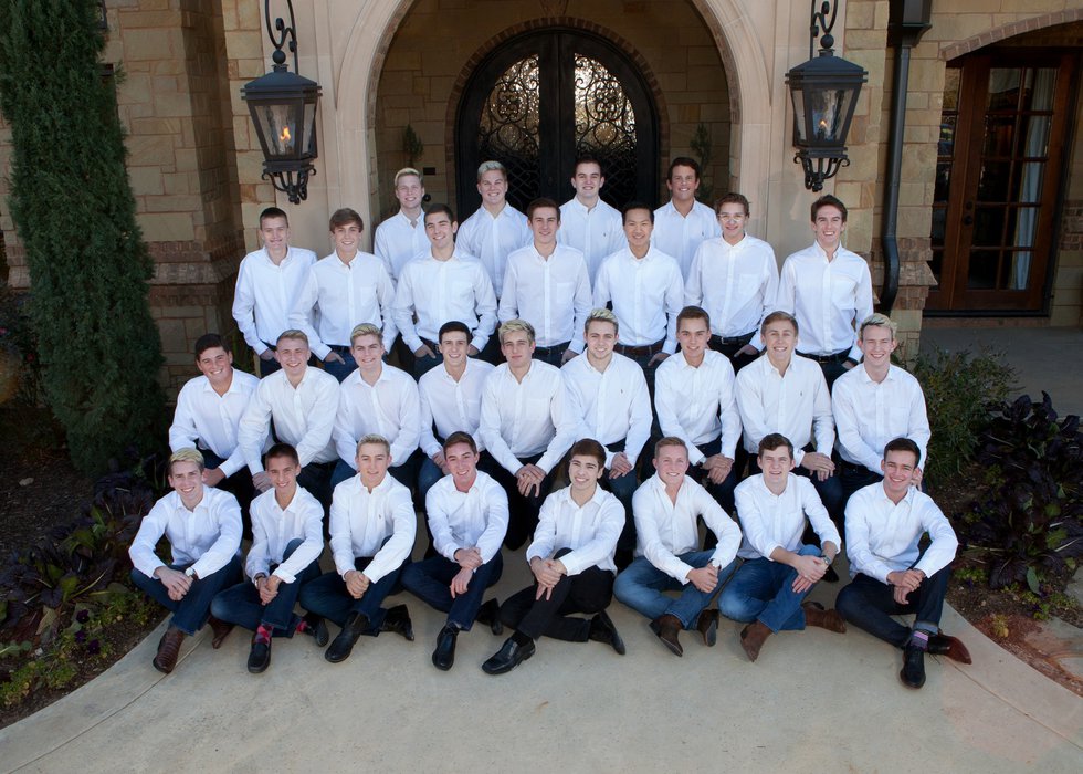 Junior_20and_20Senior_20Boys_20Picture_20for_20Southlake_20Style.jpe